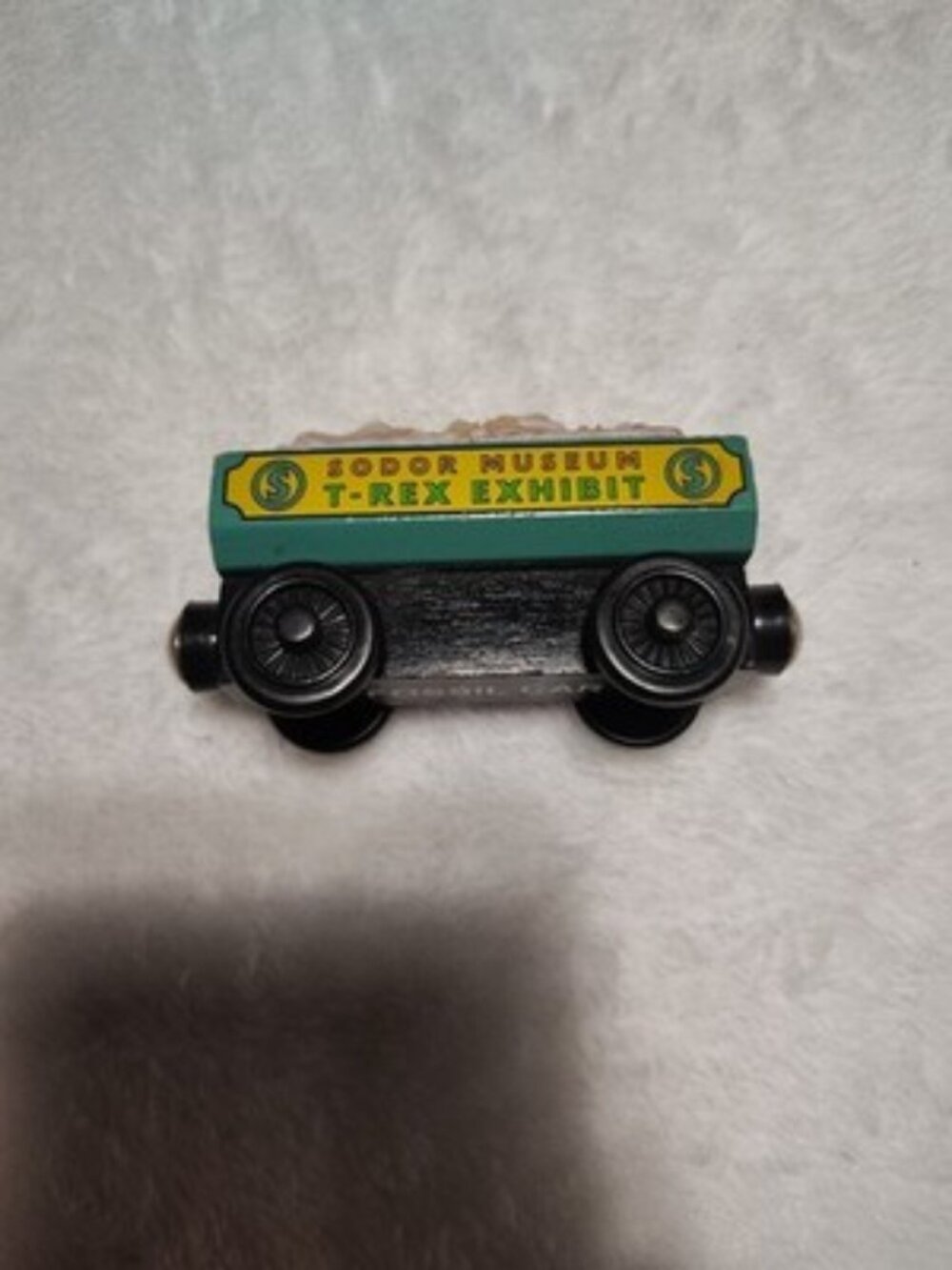 Thomas the Train 2002 Fossil Car Wooden Railway Sodor Museum T-Rex Exhibit